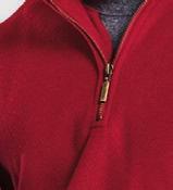 Shaped side panels Bottle Red MI-ES - MENS ESSENTIAL MICRO FLEECE Features: