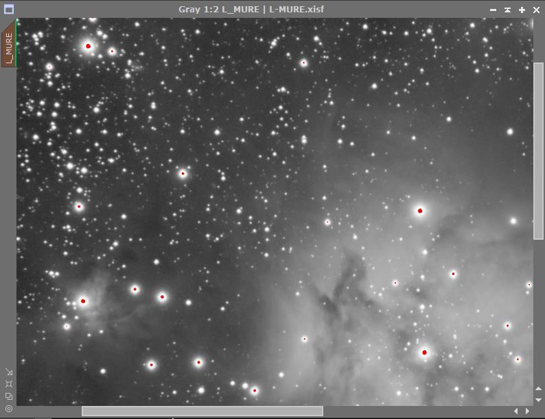 In preparation for generating the PSF, create a mask that will identify the saturated stars using the Binarize tool.