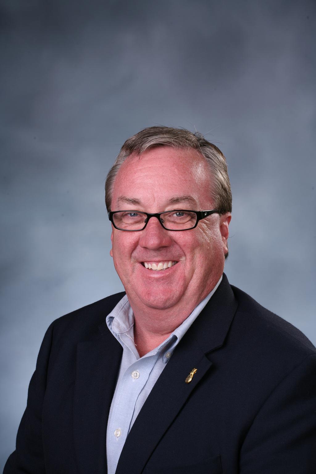 Joe Mahoney, CPCE President Elect Joe is available to speak on a variety of topics including: Facilitating personal and professional growth in the hospitality industry Creating a network of resources