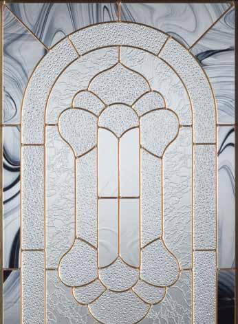 1016 Traditional Stained Glass Collection A spectacular central pattern, surrounded by hand cut and mitered glass,