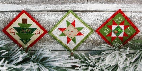 Heirloom Quilt Ornaments (In-the- Hoop) Make the holiday season warm and cozy with these in-the-hoop ornaments!