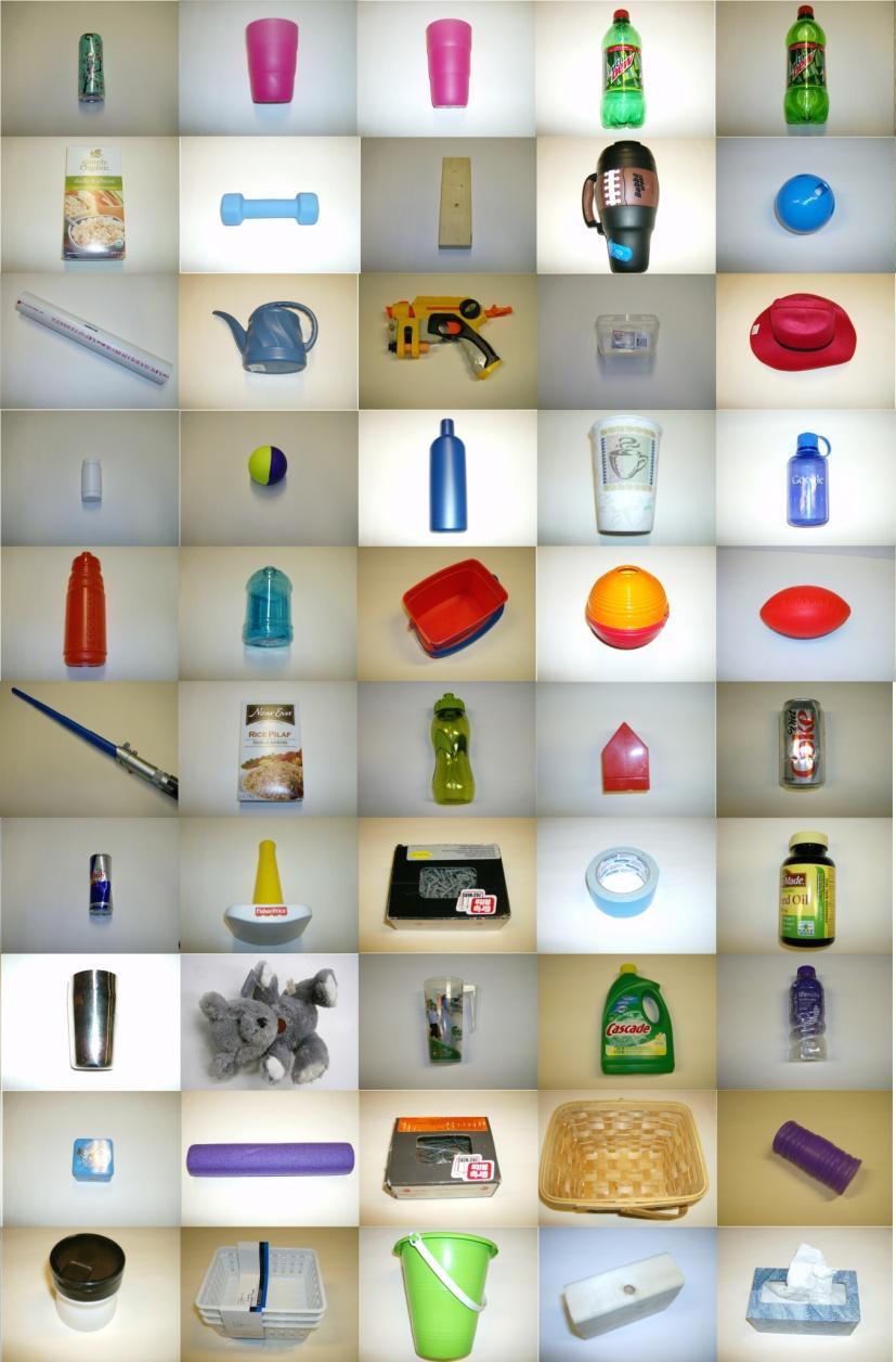 50 household objects Different materials: metal, paper, plastic, wood, etc.