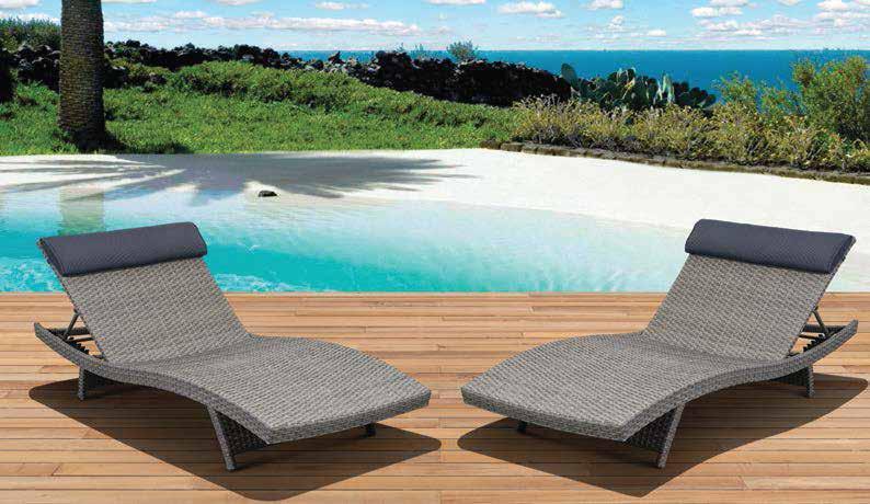 CHAISES FLORIDA CHAISE LOUNGE. WICKER WITH ALUMINUM FRAME. HEAD CUSHION INCLUDED.