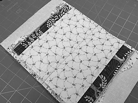 Sew Many Creations Prima Diva Bag Page 9 Step 13 Adding the Optional Loops or Wrist Strap (If you are NOT adding a