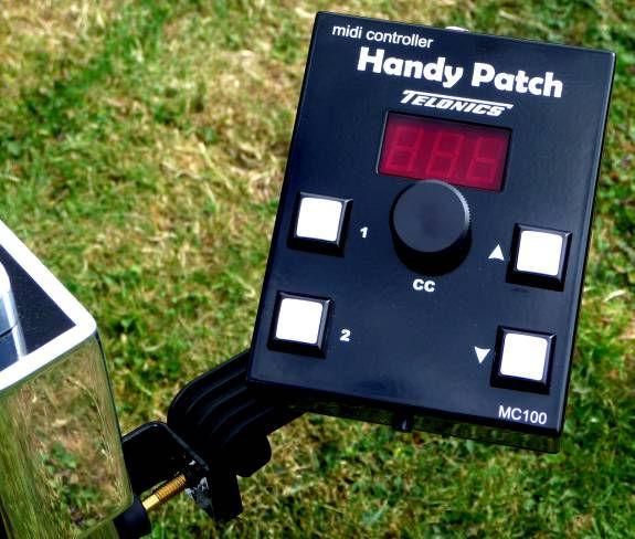 (OPTIONAL) EXTERNAL CONTROL UNITS (CONTINUED) HANDY PATCH MIDI CONTROLLER MC100 A third Fast-Preset can be selected by using an optional (not supplied) momentary contact footswitch which can be
