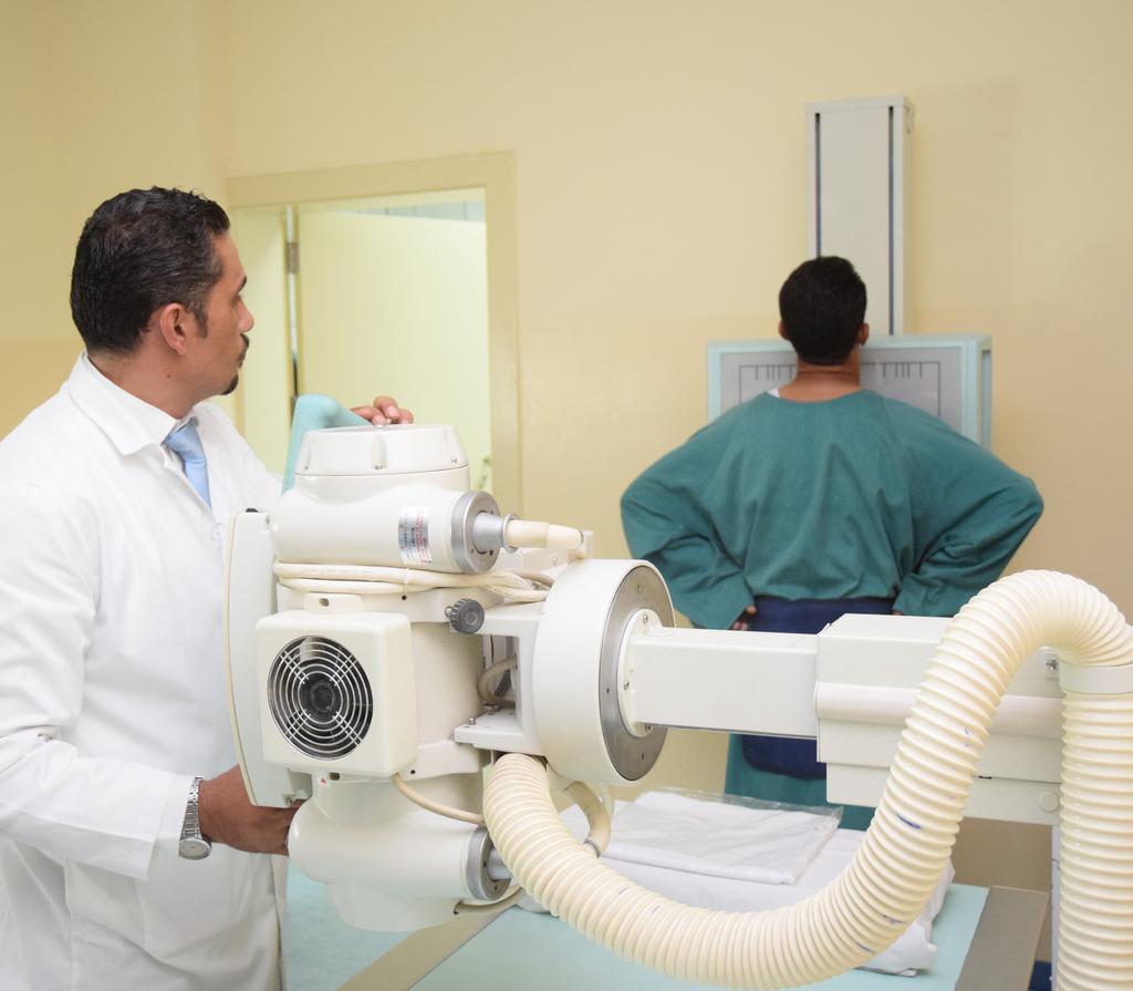 SCALABLE TO FUTURE GOALS The university decided to tender for a direct radiography (DR) system.