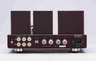 The First Tube Integrated Amplifier with built in USB DAC, USB Memory, Headphone and MM phono stage. It uses the 6BQ5/ EL84 tubes which outputs 15 watts per channel in Push Pull.