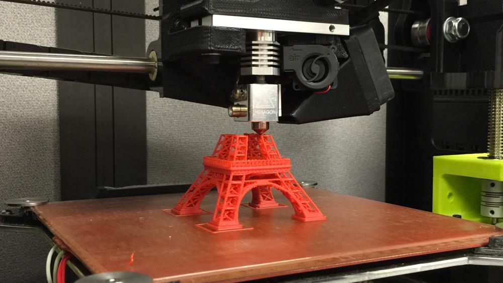 ii 1.0 Grades 5&6 ages 10&11 + 3D Printing Our 3D printing courses cover 3D design and printing software such as AutoCAD, ZBrush, and Photoshop; 3D printing services like Shapeways; and 3D printers