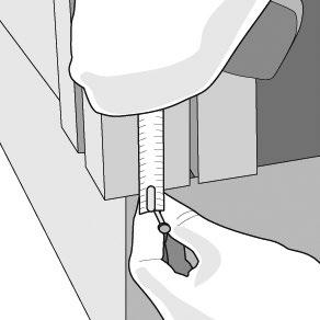 STEP 1 (b) Supporting framework (existing) When using existing framework check that it is level and plumb. The maximum centres between battens must not exceed 600mm.