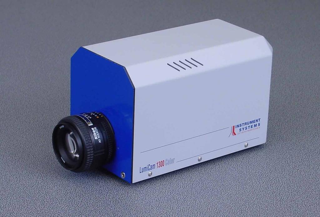 The high-resolution CCD image sensor allows complex luminance distributions to be measured within seconds.