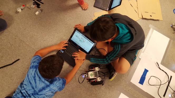 Tech Camp (Grades 4-9) Don t miss out on your chance to register for our popular Tech Camps! This year learn about computers, robotics, programming, and engineering.