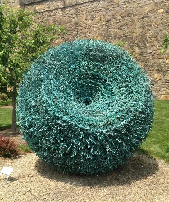 Start your exploration outside the museum on Pine Street. Photo credit by Mary Naydan 2014 ABC Art Find this sculpture. Look closely. What is it made out of?