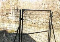 Pet Playgrounds www.petplaygrounds.com 1.800.985.9202 19 Step 9: Install Top of Frame Note: 4 & 5 gates do not have a top frame. Assemble the top of the gate first.