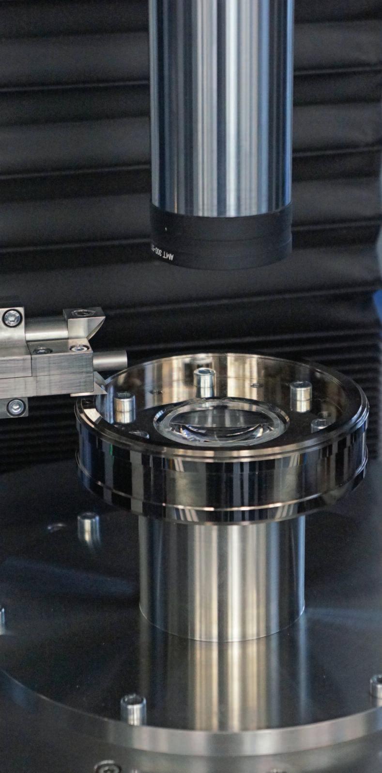 Applications Typical Applications for Alignment Turning Stations The alignment turning procedure has a very broad range of applications, from the smallest lenses used in microscope objectives through