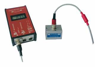 7 Inclination measuring sensors with analog and digital inclination measuring systems There is an increasing demand for high-precision inclination sensors to measure the geometry of machines or to
