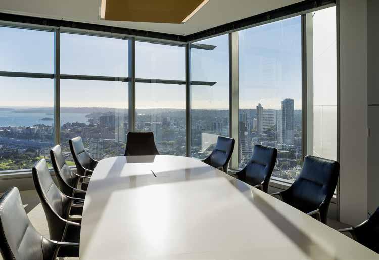 Meetings with a view: with a variety of designs, materials and table formats, Graph can adapt to different room sizes and interior-design concepts.