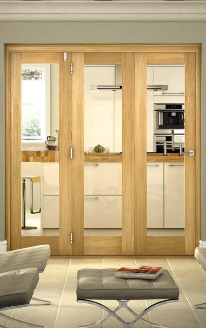 Oak Veneer Pattern 10 This room divider offers a contemporary alternative to standard interior door options and uninterrupted flooring from room to room. Clear toughened glass.