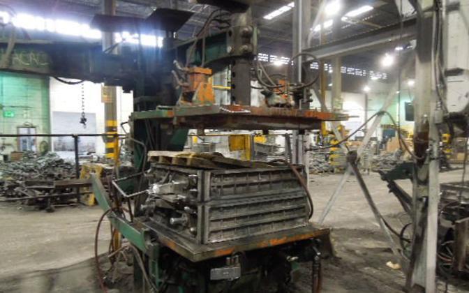Foundry Shop Graded quality casting is produced with mechanized fast loop molding technique supplied by omega, U.K.