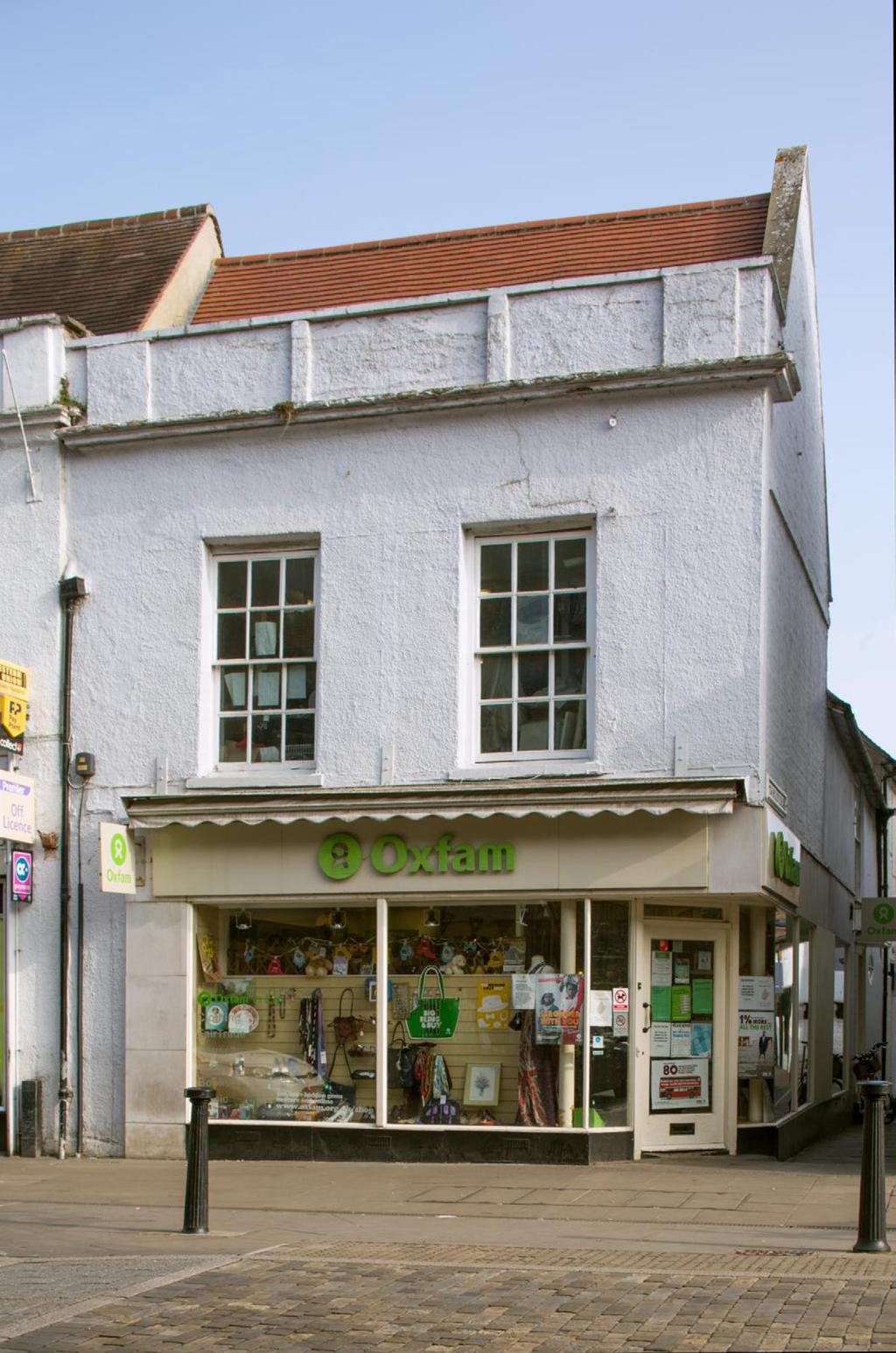 31 HIGH STREET, ELY; OXFAM As part of the Early Fabric in Historic Towns: Ely project 31 High Street, Ely was visited and surveyed on the 18th September 2014 by Rebecca Lane Investigator from the