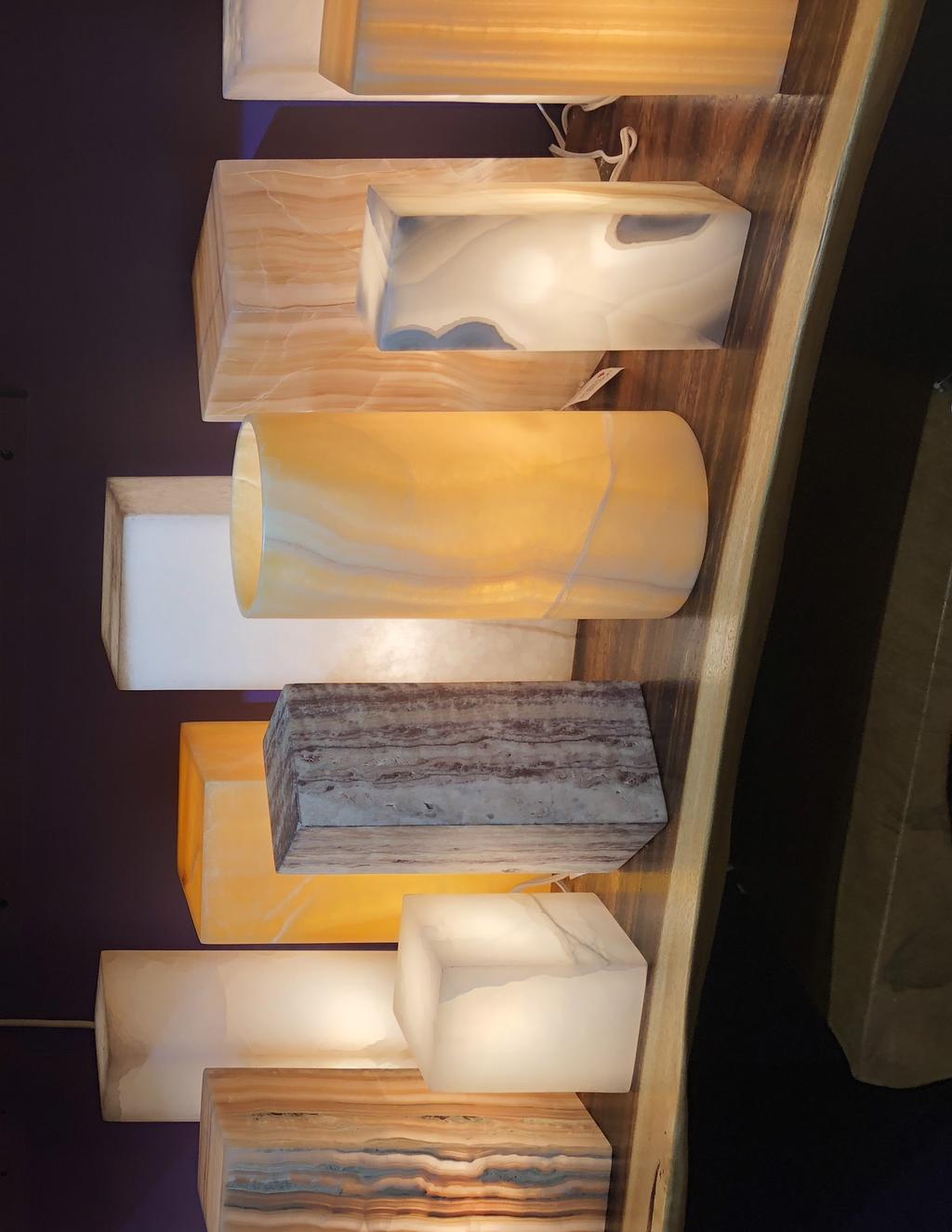 ONYX LAMPS Wide range of sizes and styles Onyx is sliced thin so it is