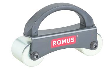 Especially adapted to be used alongside skirtings. Width : 50 mm. Weight : 1kg.