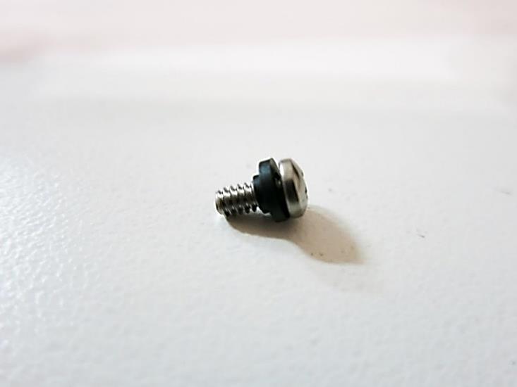 IMPORTANT - PLASTIC INSULATING WASHERS ARE NOT SYMMETRICAL, AND MUST BE ORIENTED AS SHOWN BELOW.