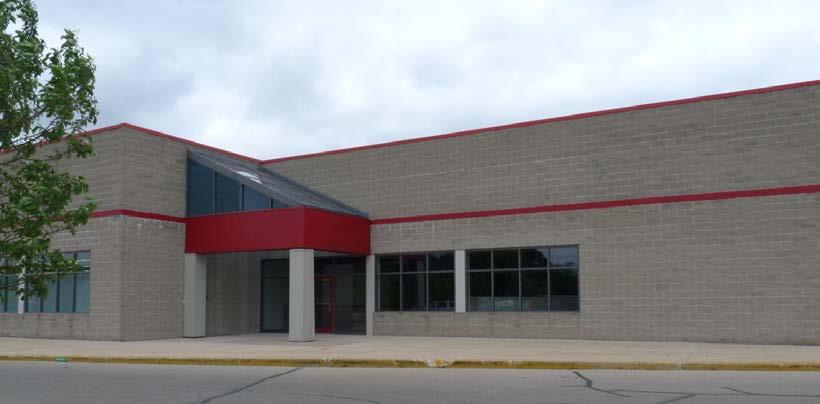 ! UNIT 6 FOR SALE OR LEASE FORMER FLOORQUEST STORE MANY BUSINESS MODEL OPPORTUNITIES NEARLY 4,800 SQUARE FEET