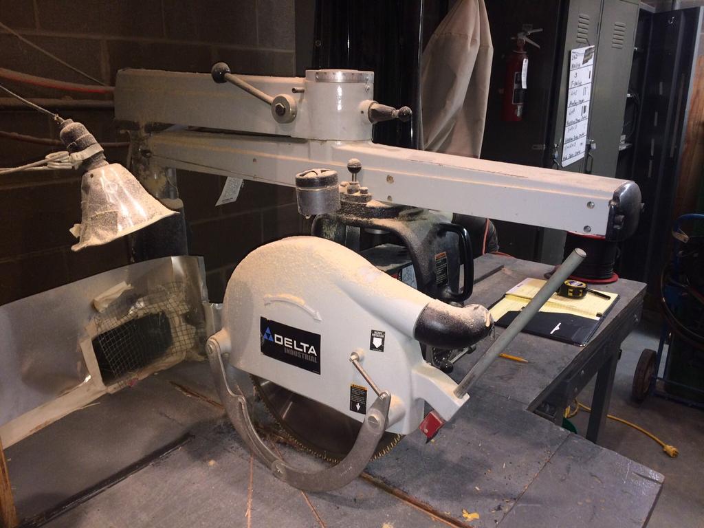 Radial Arm Saw Guarding Guidelines Both the upper and lower guards MUST