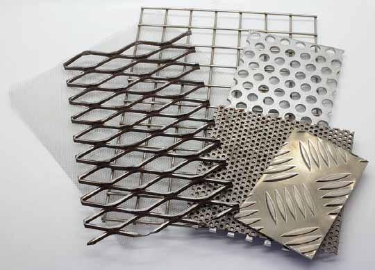 Wire Mesh Fly Mesh in Aluminium, Fibreglass & Stainless Steel Also available: Perforated