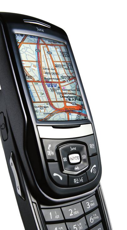 Electronic maps Real-time road guides CAR LIFE SK Corporation introduced the world s first mobile phone-based Global Positioning System (GPS) service via satellite, offering real-time road guides,