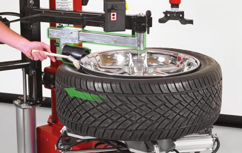 %%Lower disk for bead reloosening %%Assists lifting heavy tires Mounting: Difficult Processes