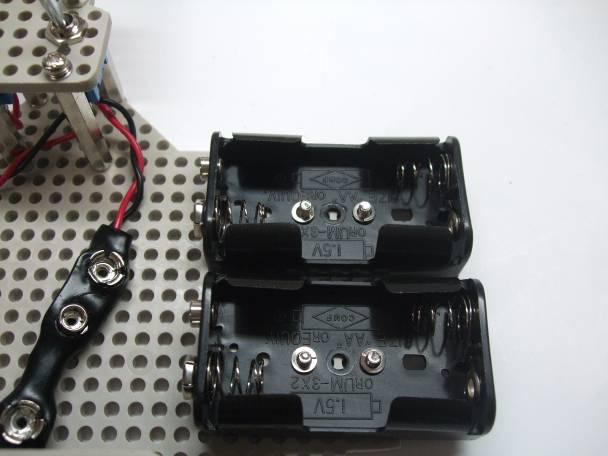 18, position the battery boxes with their terminals facing
