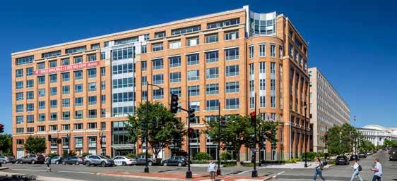 Located in Capital Hill with DC s highest volume transit hub, Union Station, to the east, the Capitol and District Courts to the south, and the National Mall and downtown to the west, 601 New Jersey