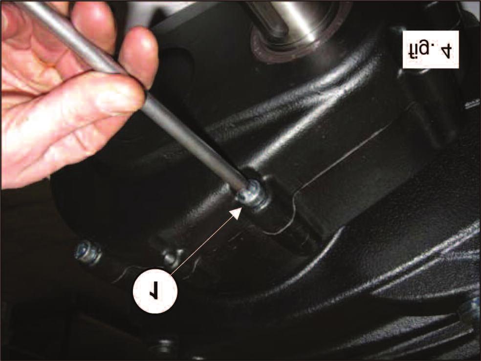 2). Remove the tab from the PTO shaft (2, fig. 3).