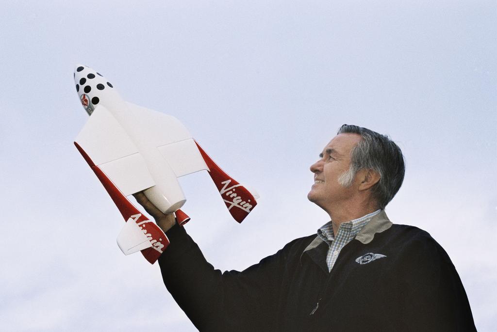 The Ansari X-Prize & SpaceShipOne Ansari X-Prize: $10 million for first vehicle