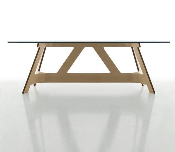 Piano in cristallo spessore 15 mm_ Table. Base in matt lacquered MDF or in maple plywood.