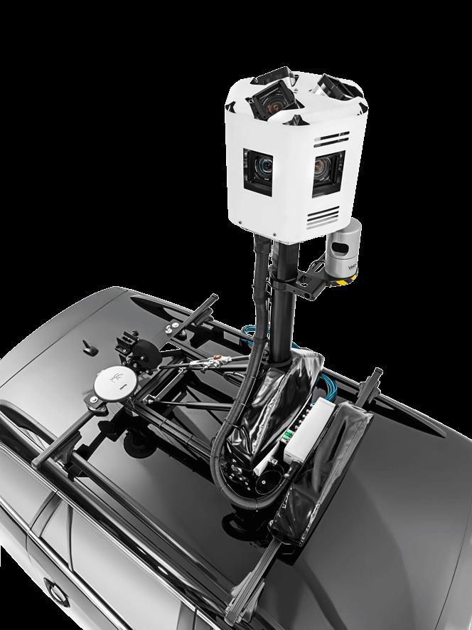 Mobile mapping system for capturing geopositioned