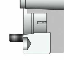 a tubular workpiece can be tooled with one single clamping and high torque