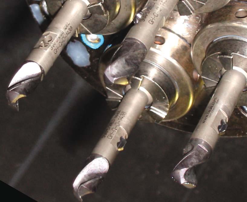 Best Practice - Flange Hole Drilling VEX-S Drill & Front/Back Chamfer in ONE STEP.