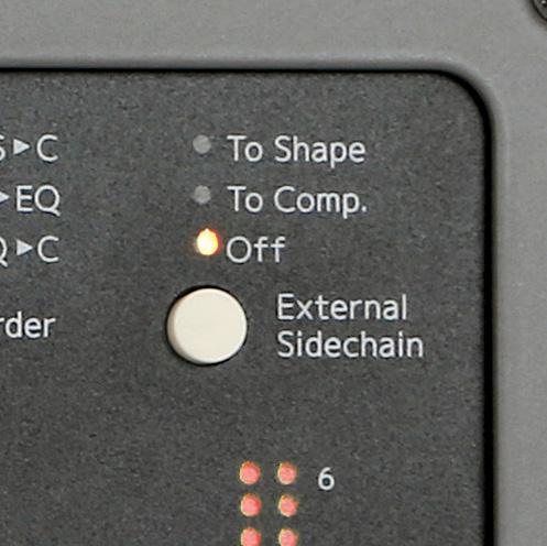 A nother fabulous feature you can access in the clickable Console 1 plug-in interface is sidechain linking.