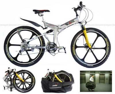 SECTION 2 DESIGN STUDIES (continued) Image for Q9 BMX Folding Bike. (2014) Aluminium, padded seating, rubber tyres 9.