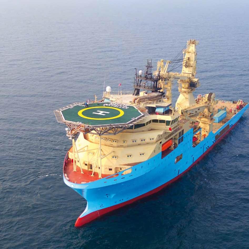 LIGHT WELL INTERVENTION With 19600 kwe generator capacity, dynamic positioning III, two workclass ROVs, dual heave compensated cranes and a large moon pool, Maersk