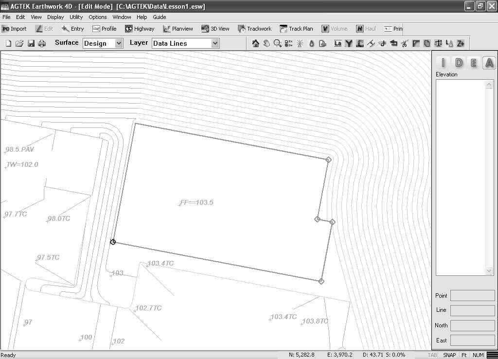 Assign Elevations using Elevation Snap Once the lines for the pad are joined, you can use Elevation Snap to assign an elevation to the line from a label. 1.