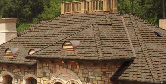 LUXURY SHINGLES Black Pearl Brownstone Shown in Brownstone Colonial Slate Gatehouse Slate Two full-size, fiber glass base shingles with randomly applied tabs Authentic depth and dimension of natural