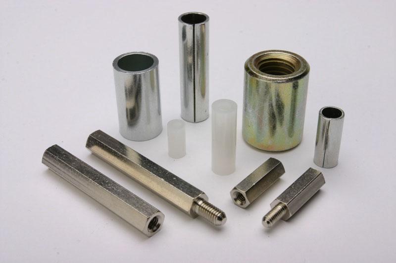 SPACERS AND CONNECTORS We offer a standard range of spacers in both clearance and threaded form.