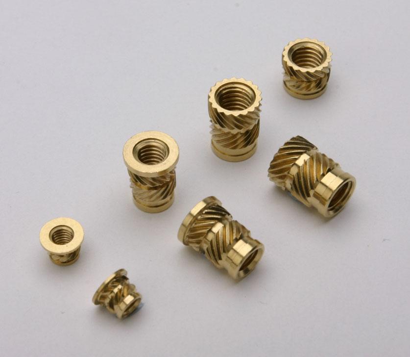 HEAT AND ULTRASONIC INSERTS Inserts of this type can be used only in thermoplastic materials.