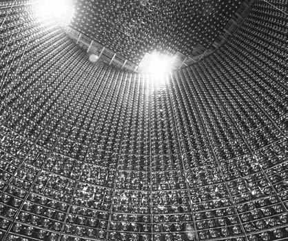 Instead of pure water, KamLAND makes use of 1,000 tons of liquid scintillator to capture neutrinos.