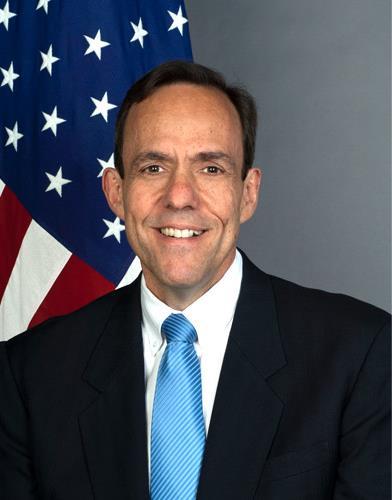 Panelist: William E. Todd U.S. Ambassador to the Kingdom of Cambodia William (Bill) E. Todd was confirmed as the U.S. Ambassador to the Kingdom of Cambodia on March 29, 2012 by the U.S. Senate and sworn in on April 17, 2012.