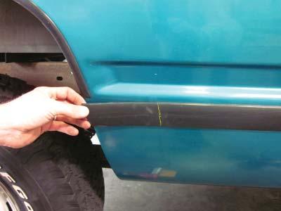Rear Flare Installation Procedures: 13 14 Remove factory fender trim and mud fl aps