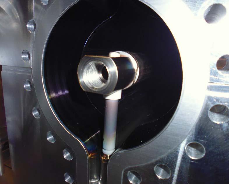 TiN coating : Coating 2 Electron microscopic image of TiN coating Beam pipe (bent type) was